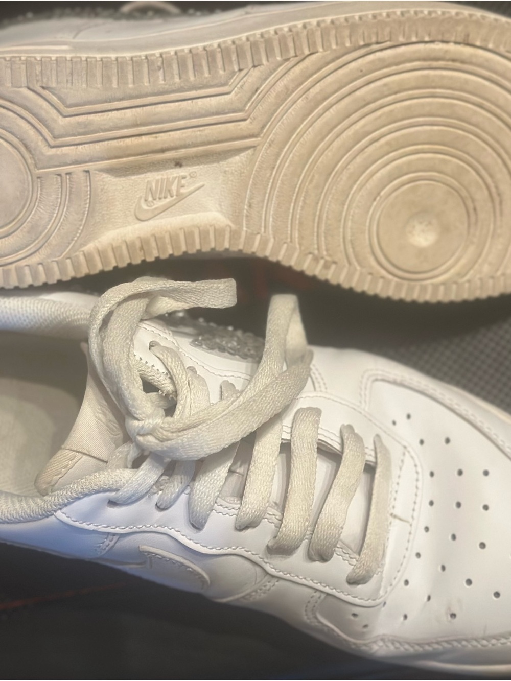 Nike White Women's Sneakers with Crystal Swoosh - Picture 4 of 4